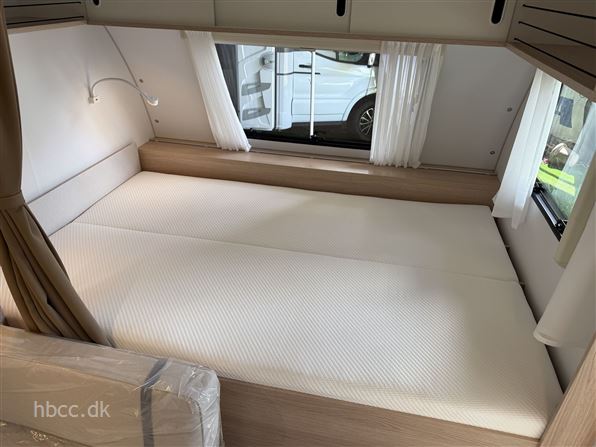 Adria Aviva 522 PT 3 køjer